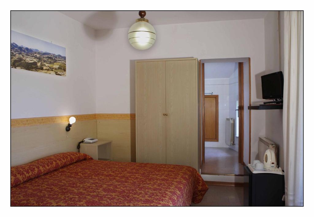 Due Torri Hotell San Severino Marche Rom bilde